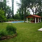 Villa Stara Kuca Estate *