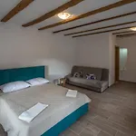 Stara Kuca Estate Ljubuški