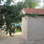Villa Stara Kuca Estate *
