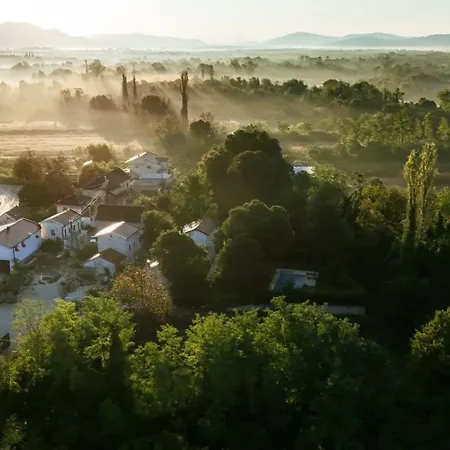 Stara Kuca Estate Villa *