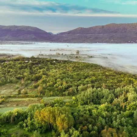 Stara Kuca Estate Villa