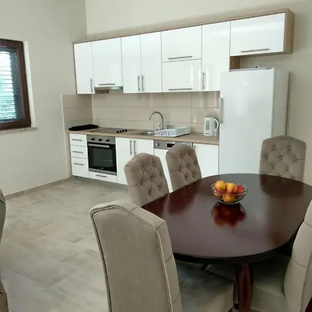 فيلة Stara Kuca Estate يوبوسكي